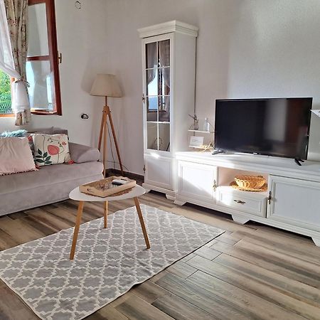 Banjo Rustic House Lake View Virpazar Eksteriør bilde