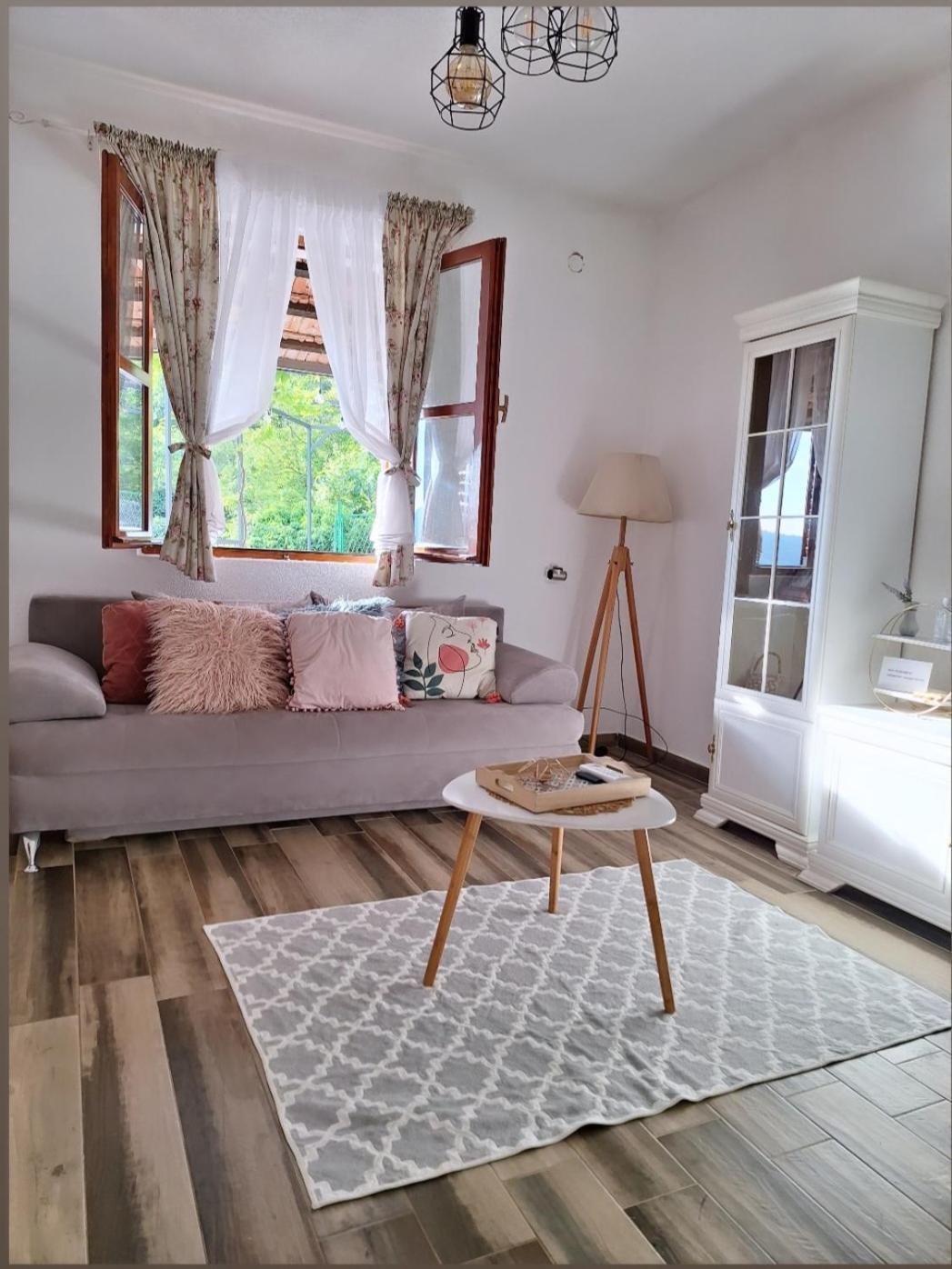 Banjo Rustic House Lake View Virpazar Eksteriør bilde